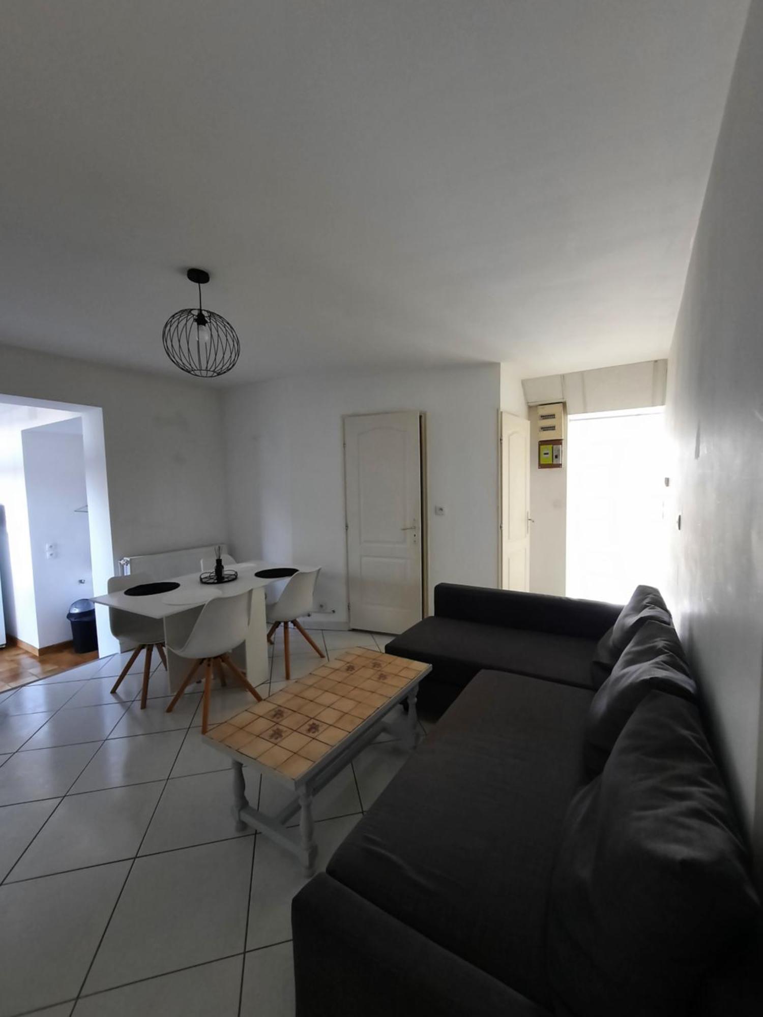 Le-Bon-Appart De Plain-Pied Avec Terrasse โอซอน ภายนอก รูปภาพ